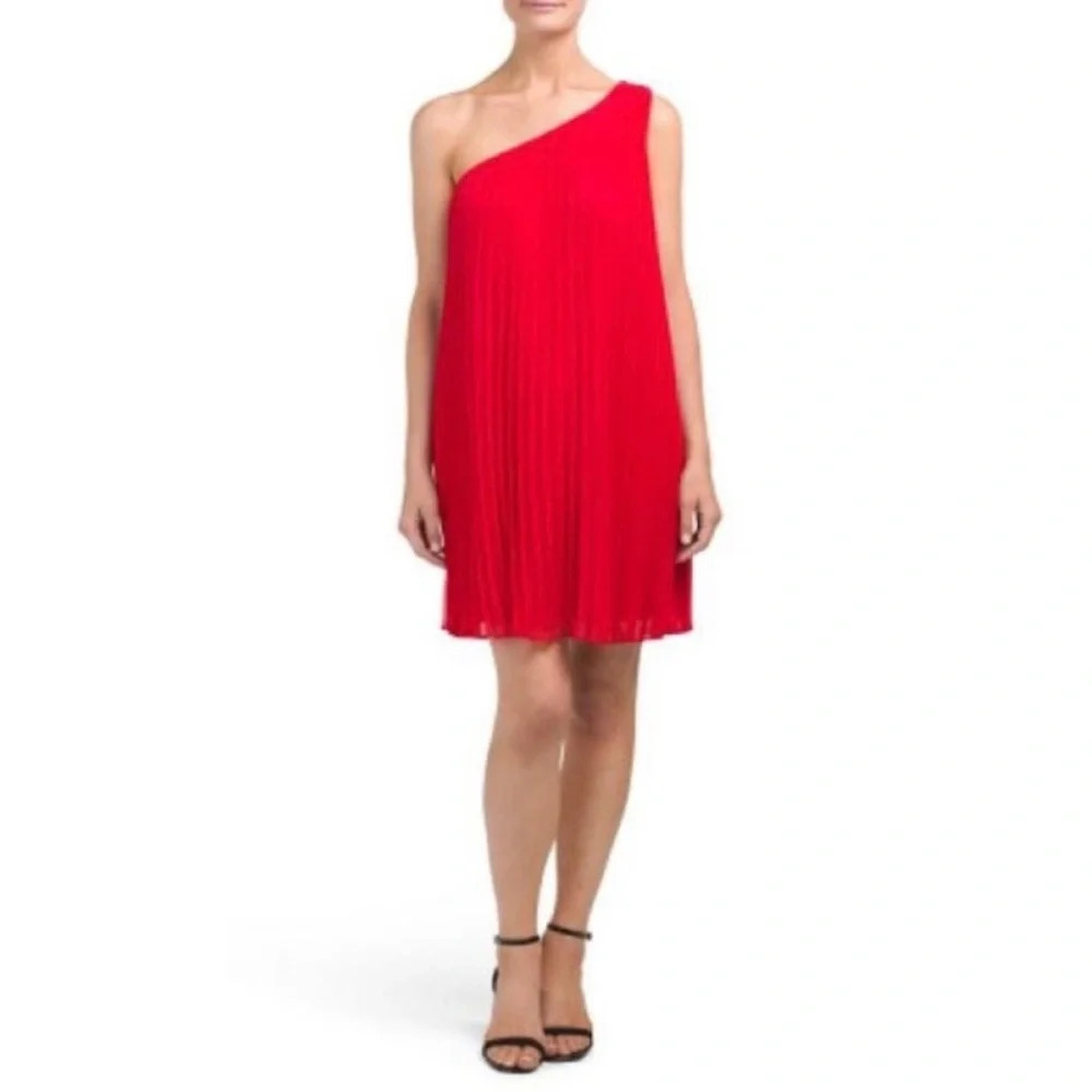 Likely "NEW" Red Fenimore Pleated Chiffon One Shoulder Mini Dress Sz 2